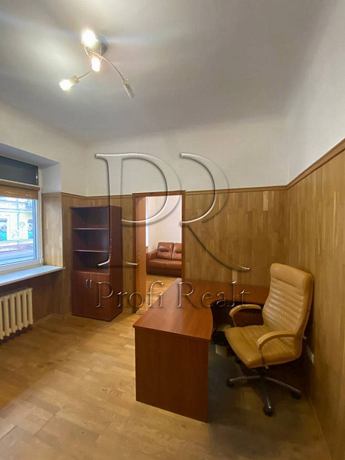 Продаж 2 кімн. квартири Велика Житомирська 17/2 Київ - зображення 1