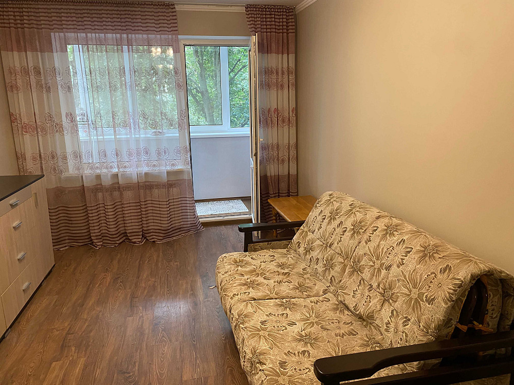 Аренда 1 к.кв-ры парк Совки,ул.Жмеринская,22. Киев - изображение 1