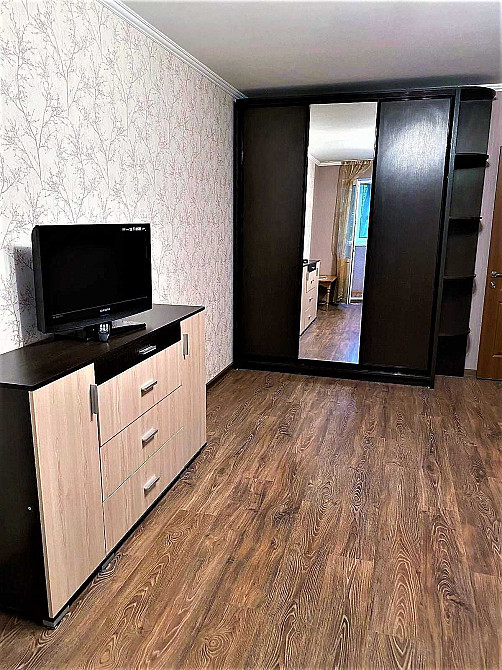 Аренда 1 к.кв-ры парк Совки,ул.Жмеринская,22. Киев - изображение 2