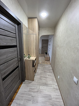 Срочно ! Продам 3 комнатную квартиру с капитальным ремонтом , Салтовка Харьков - изображение 4