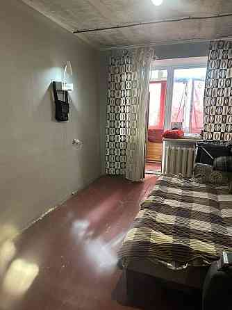 Продам 1 комнатную квартиру в кирпичном доме Новомосковськ