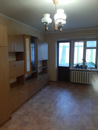 Продам 1 кімнатну квартиру 173 кв., вул .Едуарда Фукса Кривой Рог - изображение 3