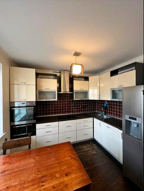 Сдам 2 комнатную квартиру 75м2 в новострое ЖК Янтарный Харьков - изображение 2