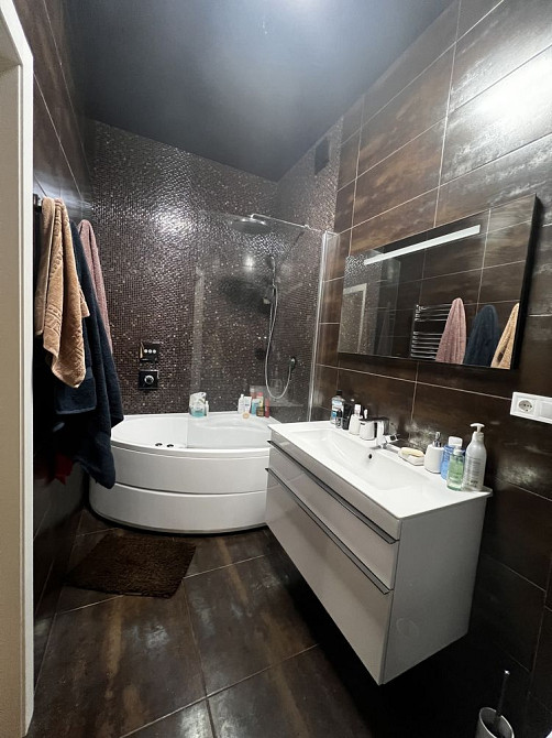 Центр, ул. Соборности 46В двухкомнатная + кухня студия. Собственник Полтава - изображение 8