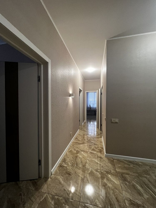 Центр, ул. Соборности 46В двухкомнатная + кухня студия. Собственник Полтава - изображение 4