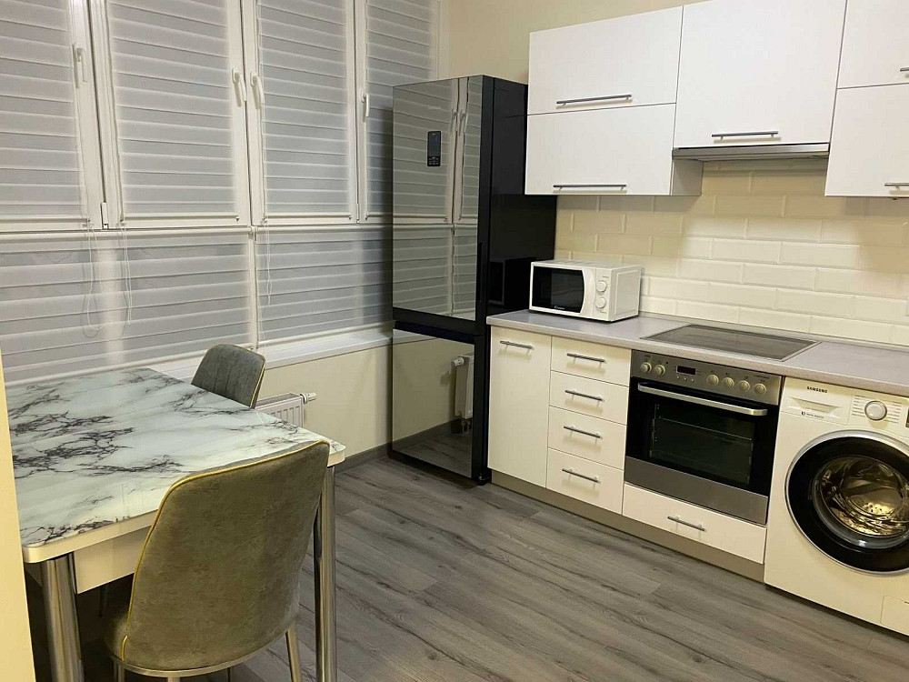 Сдам шикарную 1-но комн.квартиру, ул.Краковская 27, метро Дарница Київ - зображення 7