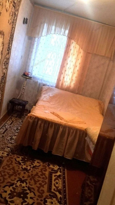 2 х  в районе 6слободской ( Парк Петровского). Можно военным Николаев - изображение 1