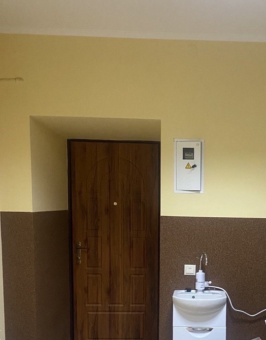 Приміщення в оренду вул І. Франка, напівпідвал Львів - зображення 5