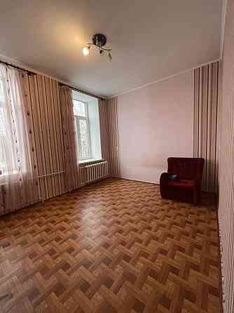 Продається 2 кімнатна квартира район Пивзавод Ровно