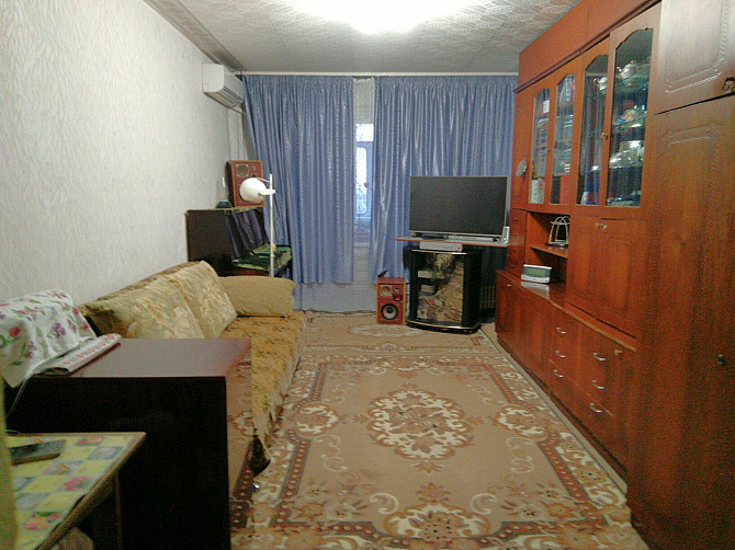 Продам 2х комнатную квартиру Каменское (Никопольский р-н) - изображение 1