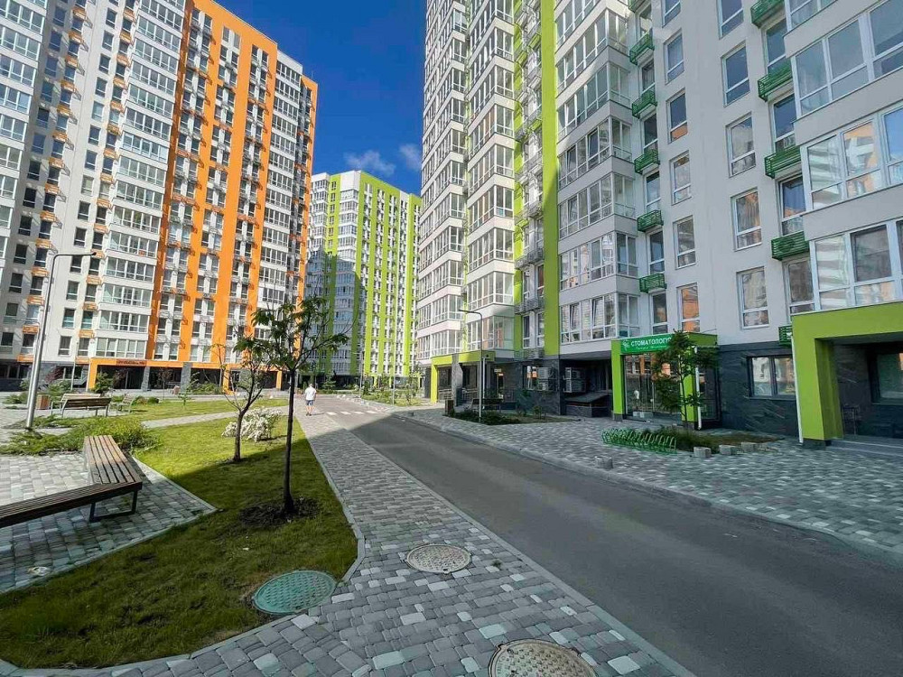 Продаю власну 3-х кімнатну квартиру ЖК Нивки парк 100 метрів від метро Киев - изображение 1