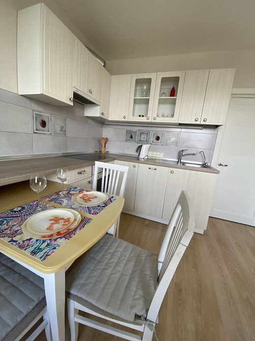 2-ка на Алексеевке, Проспект Победы 53-б, ЖК Молодежный Городок Харьков - изображение 1