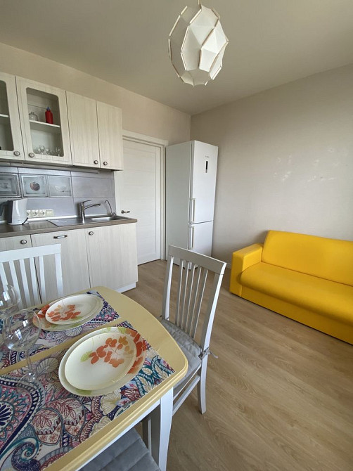 2-ка на Алексеевке, Проспект Победы 53-б, ЖК Молодежный Городок Харьков - изображение 2