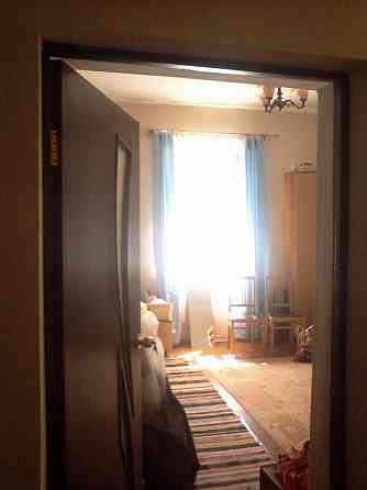 Продается 2-х комнатная квартира в одноэтажном доме. Подільськ