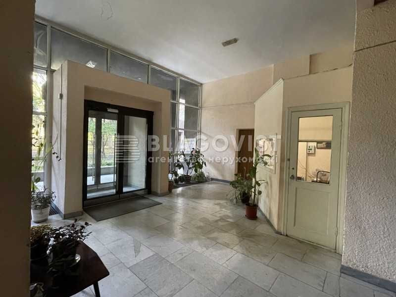 Суворова 11, Омельновича-Павленка, Цитадельна, Лейпцинська Киев - изображение 7