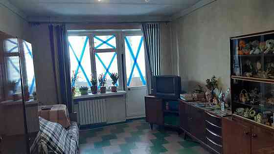 Продам 1 комнатную квартиру на пр.Поля/пр. Леси Украинки Днепр