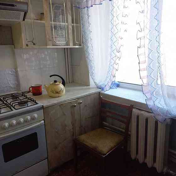 Продам 3-х комнатную квартиру. Индивидуальное отопление. Новомосковськ