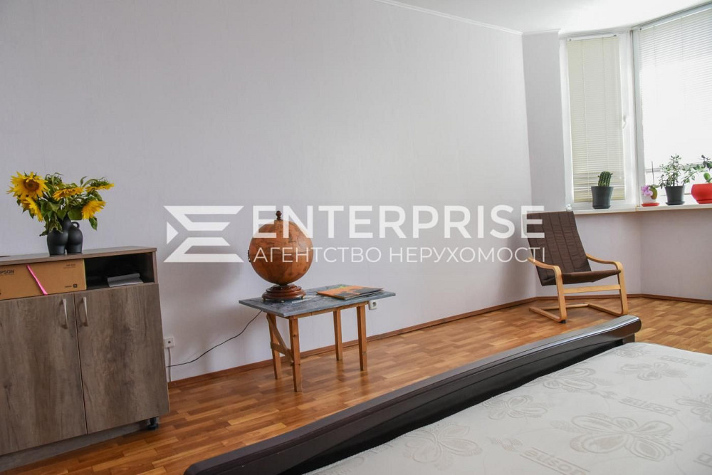 1к. квартира 55.1 кв.м. в хорошем состоянии. ул. Градинская 3 . Киев - изображение 6