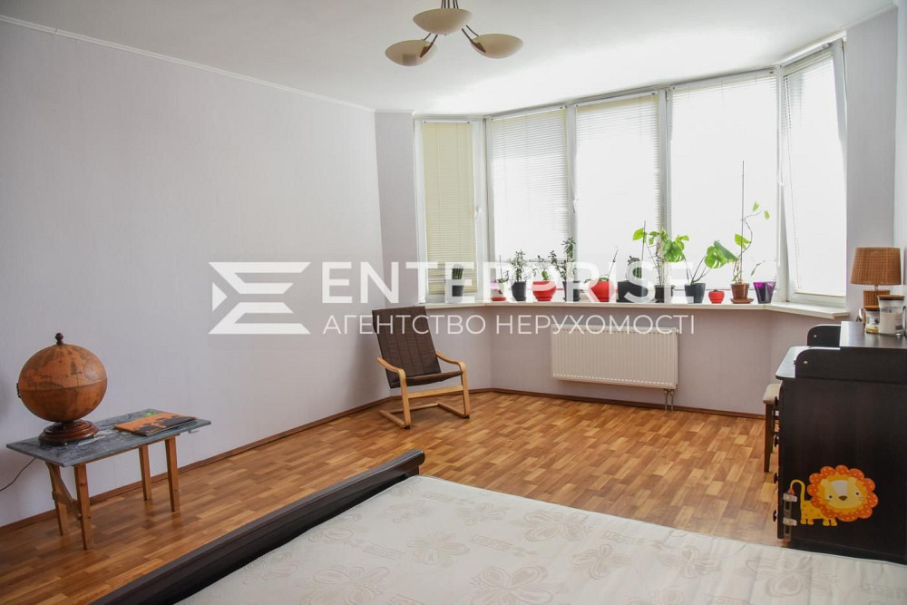 1к. квартира 55.1 кв.м. в хорошем состоянии. ул. Градинская 3 . Киев - изображение 5