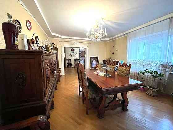 Продаж 4к квартири,метро 5хв,вул.Братства Тарасівців! Киев