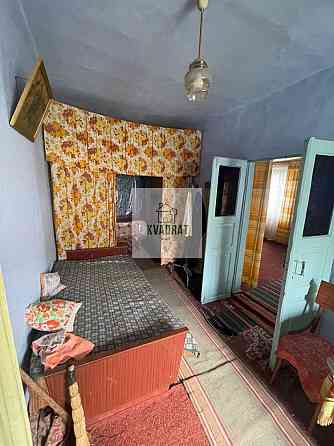 Продам квартиру в місті під ремонт Каменец-Подольский