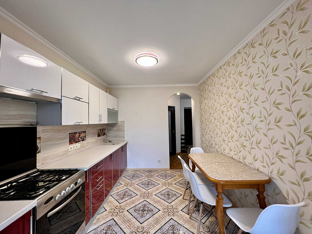 Простора, сімейна 2-кім. 65м2 вул. Теремківська, 2Г (М) Теремки - 5 хв Київ - зображення 1